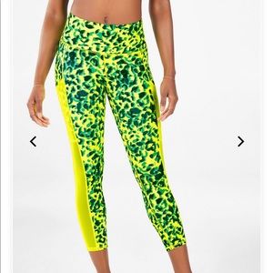 Mila High Waisted Pocket Capri- Neon Sur